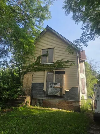 $59,900 | 519 West 66th Street, Chicago, IL 60621