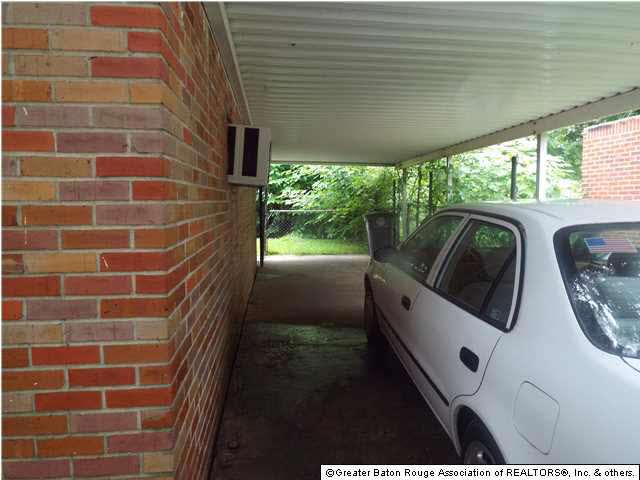 5656 Matthews Street Baton Rouge, LA 70812 - Photo 3 of 8 Gallery Image 3