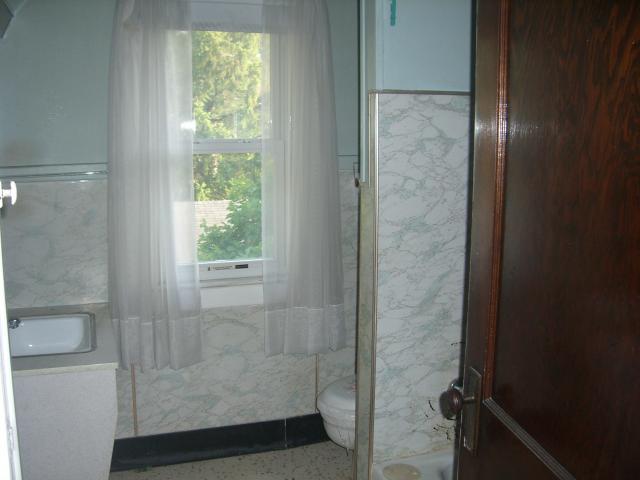 2135 Ferris Road Columbus, OH 43224 - Photo 9 of 10 Gallery Image 9