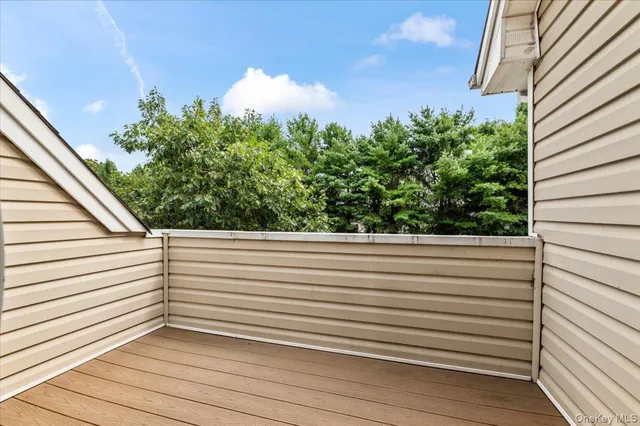 a view of a terrace with sky view
