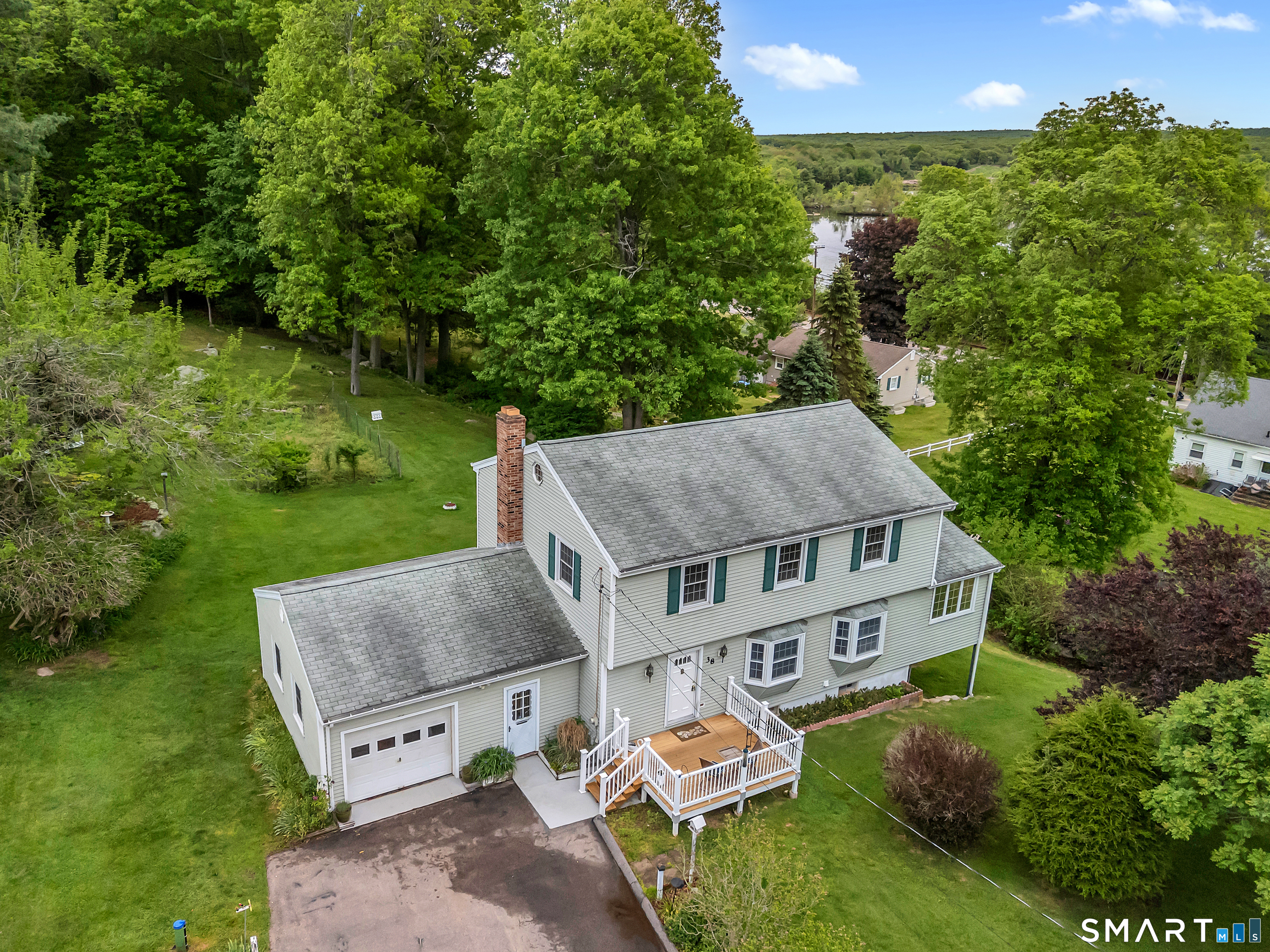 38 Roberts Road Groton, CT 06340 - Photo 36 of 40