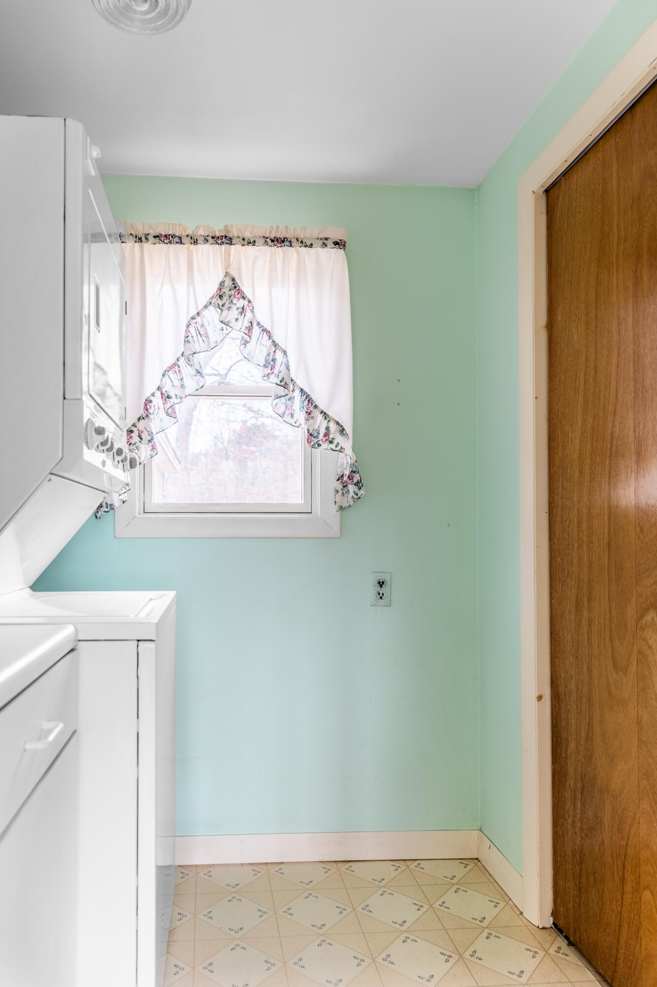 537 Fuller Road Hermon, ME 04401 - Photo 24 of 24 4
