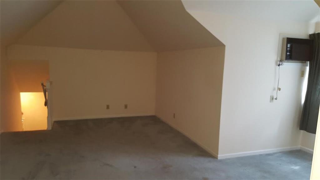 1080 Spring Hill Road Shelbyville, IN 46176 - Photo 17 of 22 Gallery Image 17