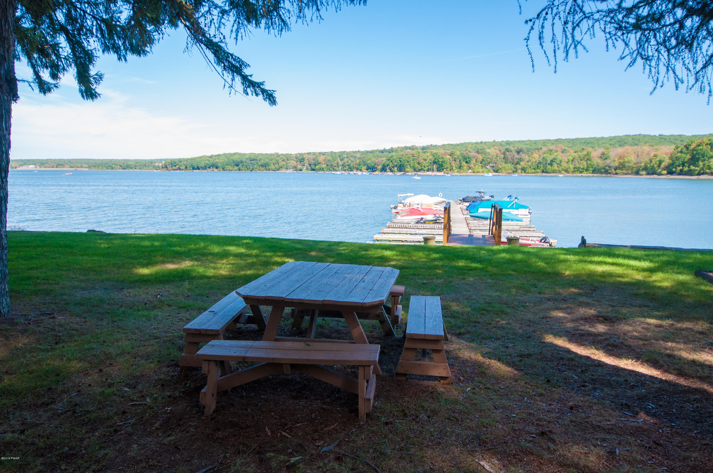 125 Old Oak Road Tafton, PA 18464 - Photo 31 of 35 Dock area