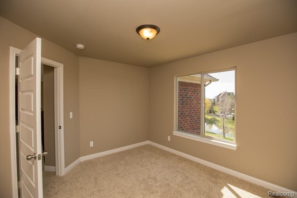 8906 Inverness Washington, MI 48095 - Photo 32 of 51 Chris_Dabaldo_8906_Inverness_Chris_Debaldo_8906_Inverness-24.jpg