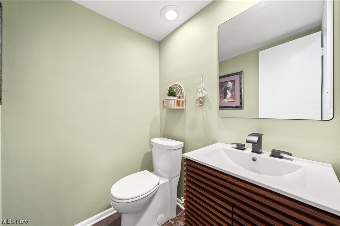 2685 Green Road Shaker Heights, OH 44122 - Photo 8 of 31 Bathroom with mirror and vanity