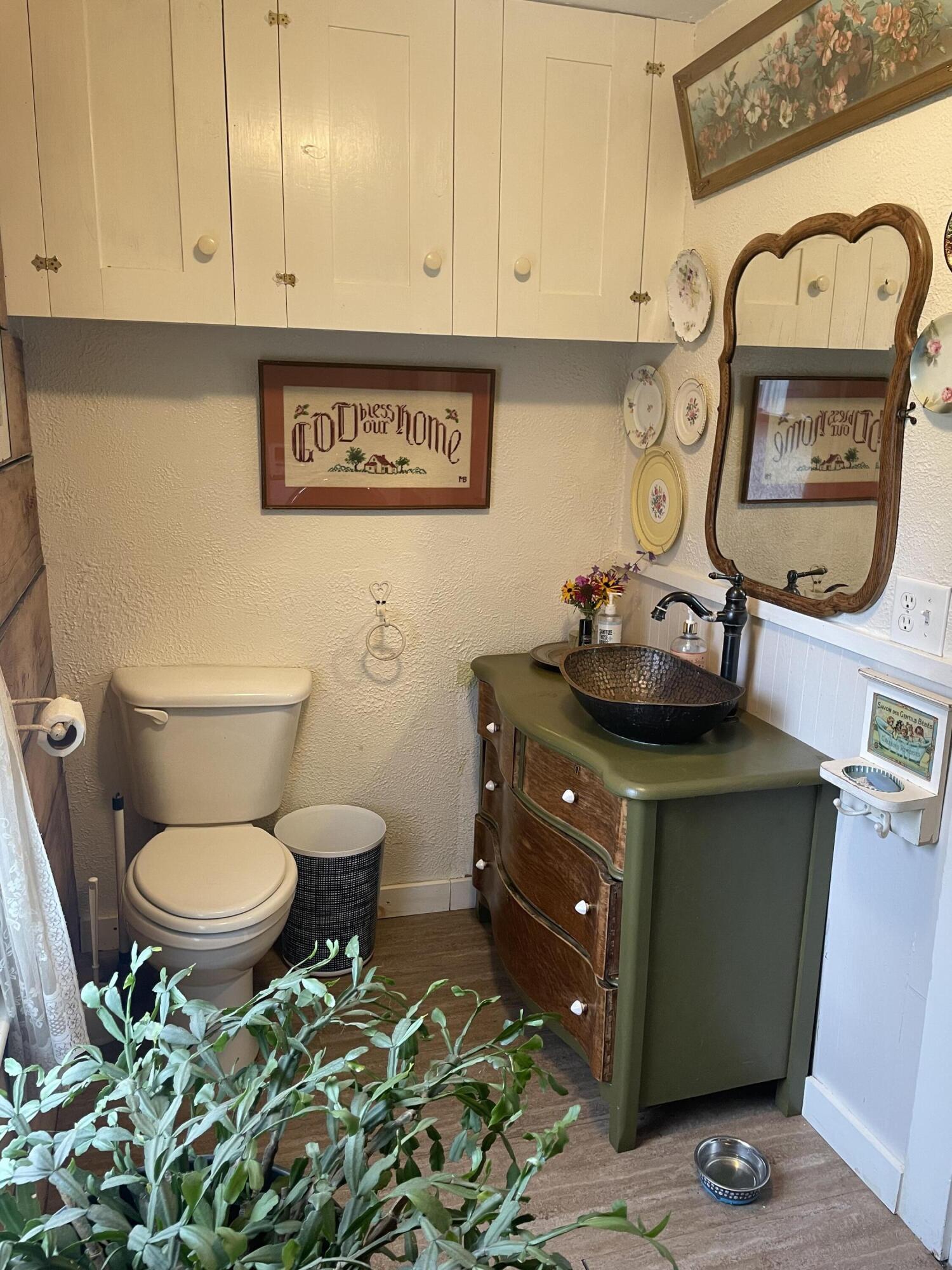 1619 East Madison Road Madison, ME 04950 - Photo 10 of 73 IMG_2295