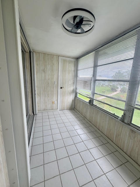 5520 North Ocean Boulevard, Unit 201 Ocean Ridge, FL 33435 - Photo 16 of 17 a view of an empty room and window