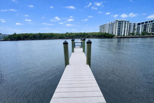 5520 North Ocean Boulevard, Unit 201 Ocean Ridge, FL 33435 - Photo 5 of 17 a view of river and city view
