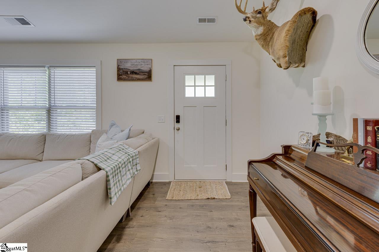 133 Rose Lane Liberty, SC 29657 - Photo 7 of 35