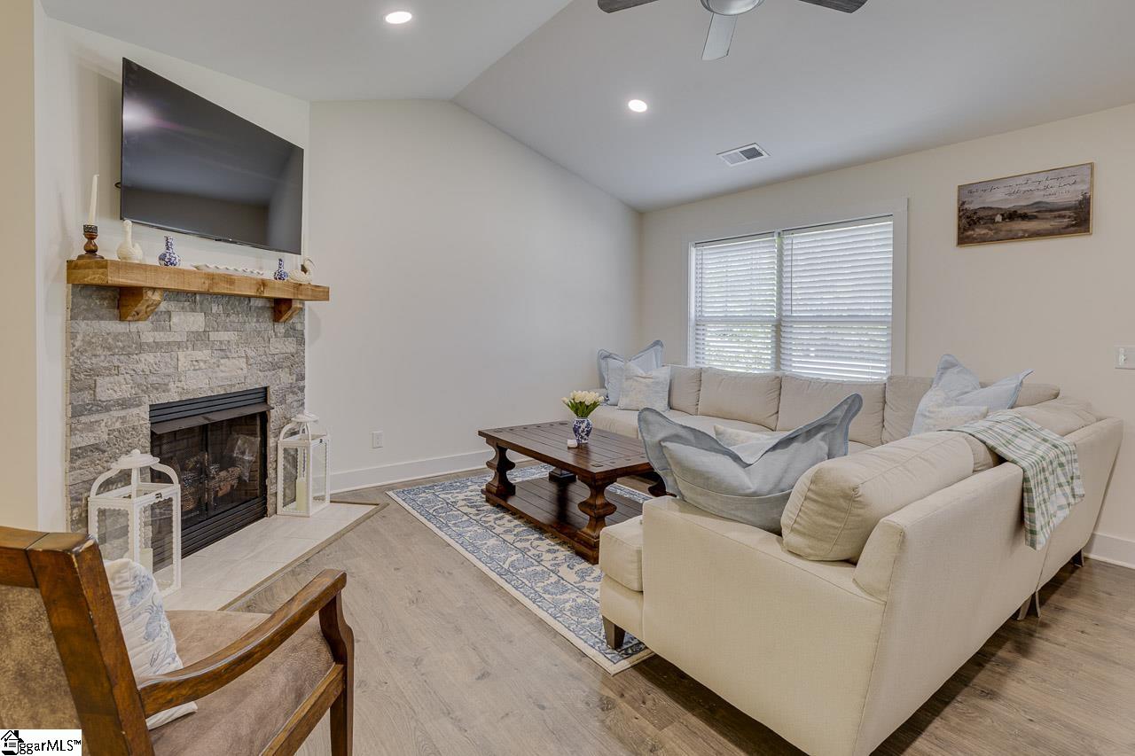 133 Rose Lane Liberty, SC 29657 - Photo 9 of 35