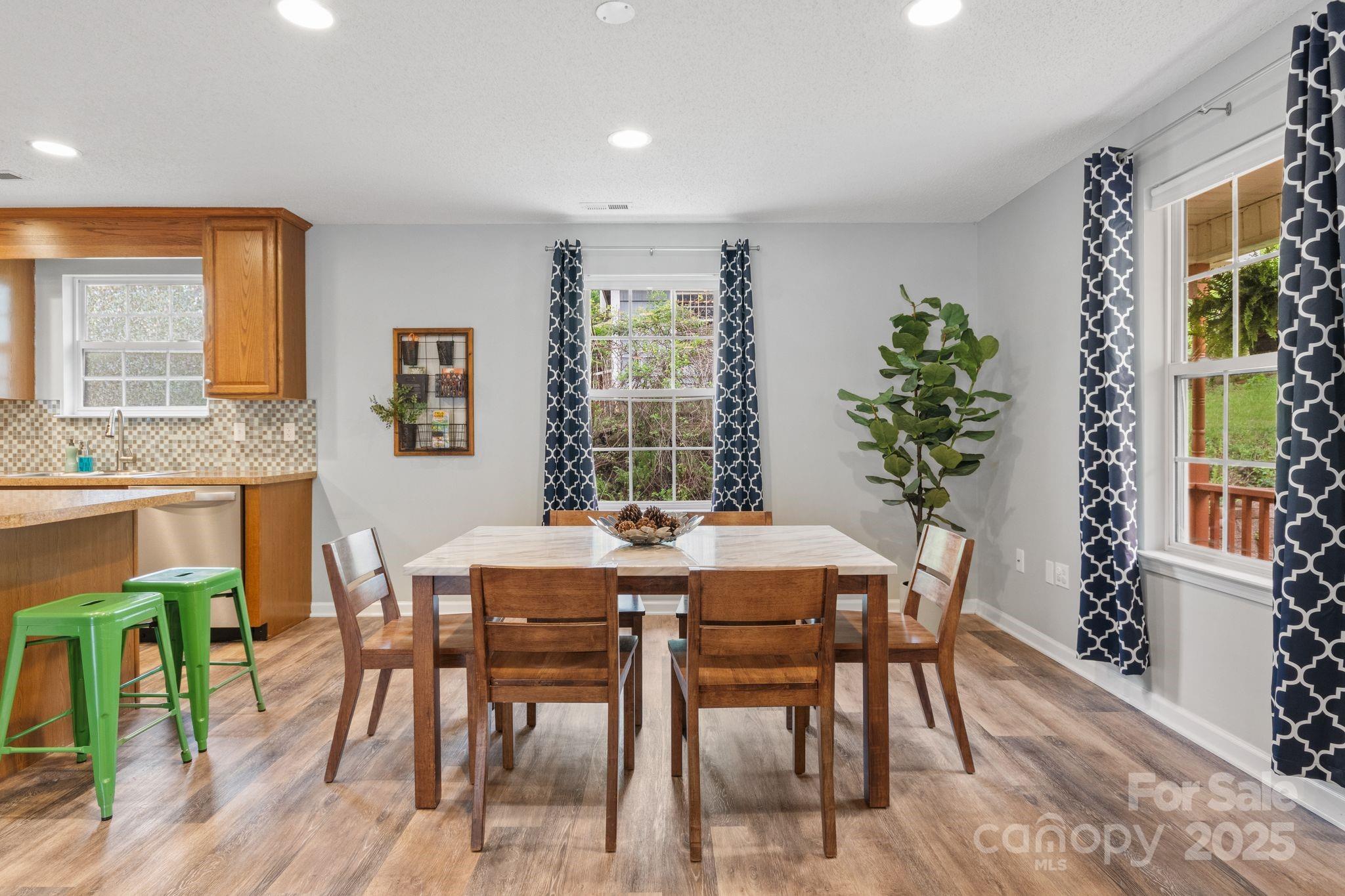 108 Springbrook Road Asheville, NC 28804 - Photo 11 of 40 Gallery Image 11