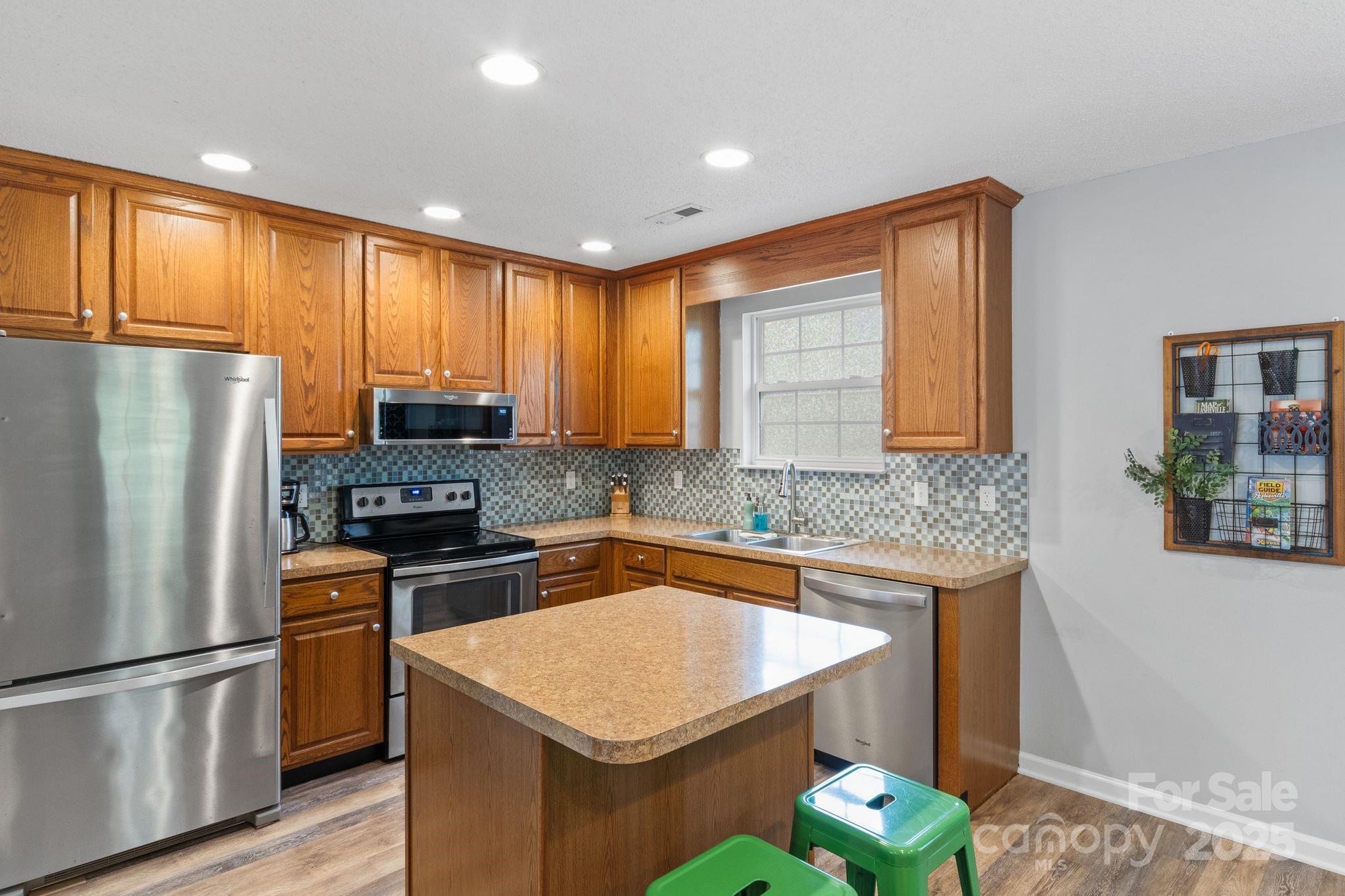 108 Springbrook Road Asheville, NC 28804 - Photo 14 of 40 Gallery Image 14