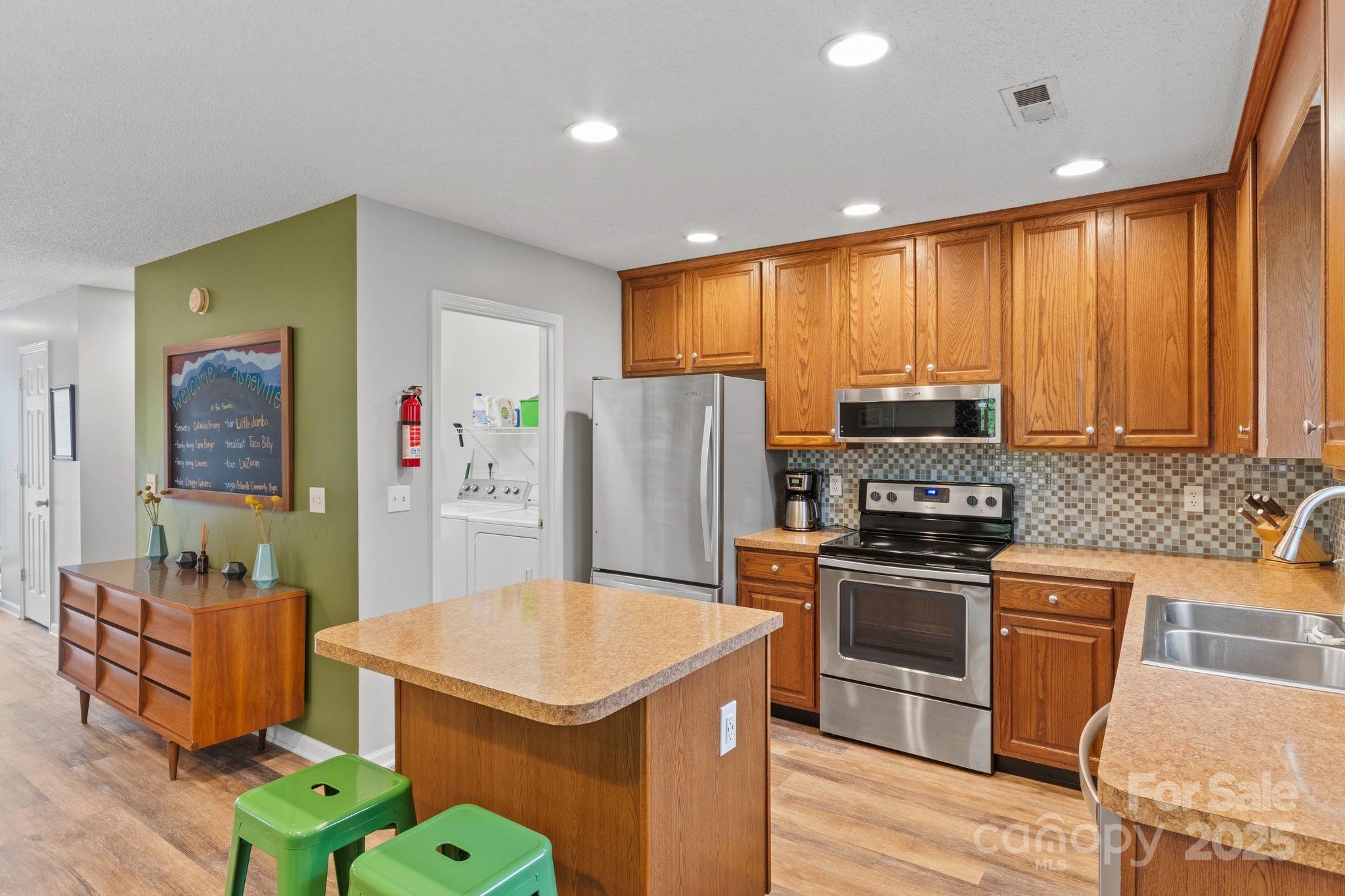 108 Springbrook Road Asheville, NC 28804 - Photo 15 of 40 Gallery Image 15