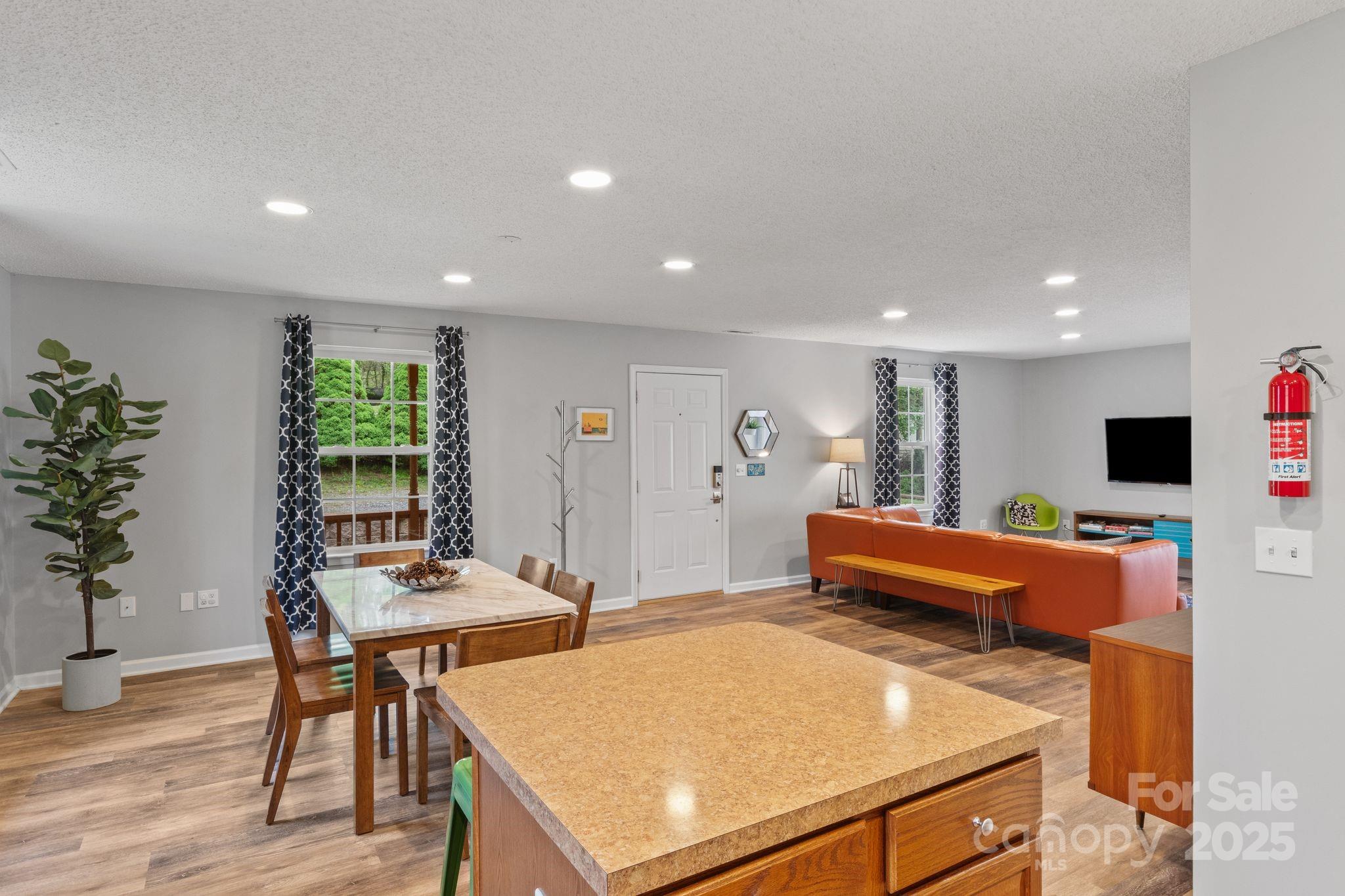 108 Springbrook Road Asheville, NC 28804 - Photo 16 of 40 Gallery Image 16