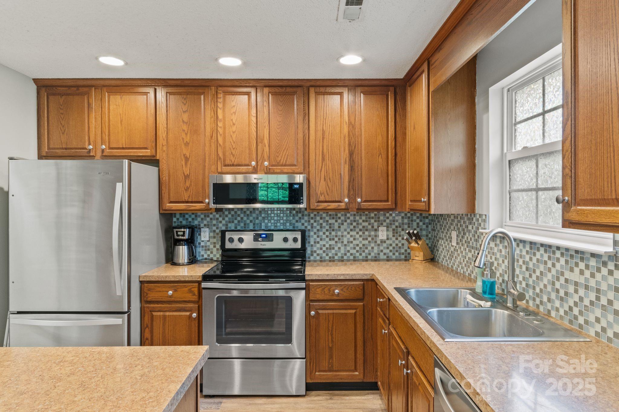 108 Springbrook Road Asheville, NC 28804 - Photo 19 of 40 Gallery Image 19