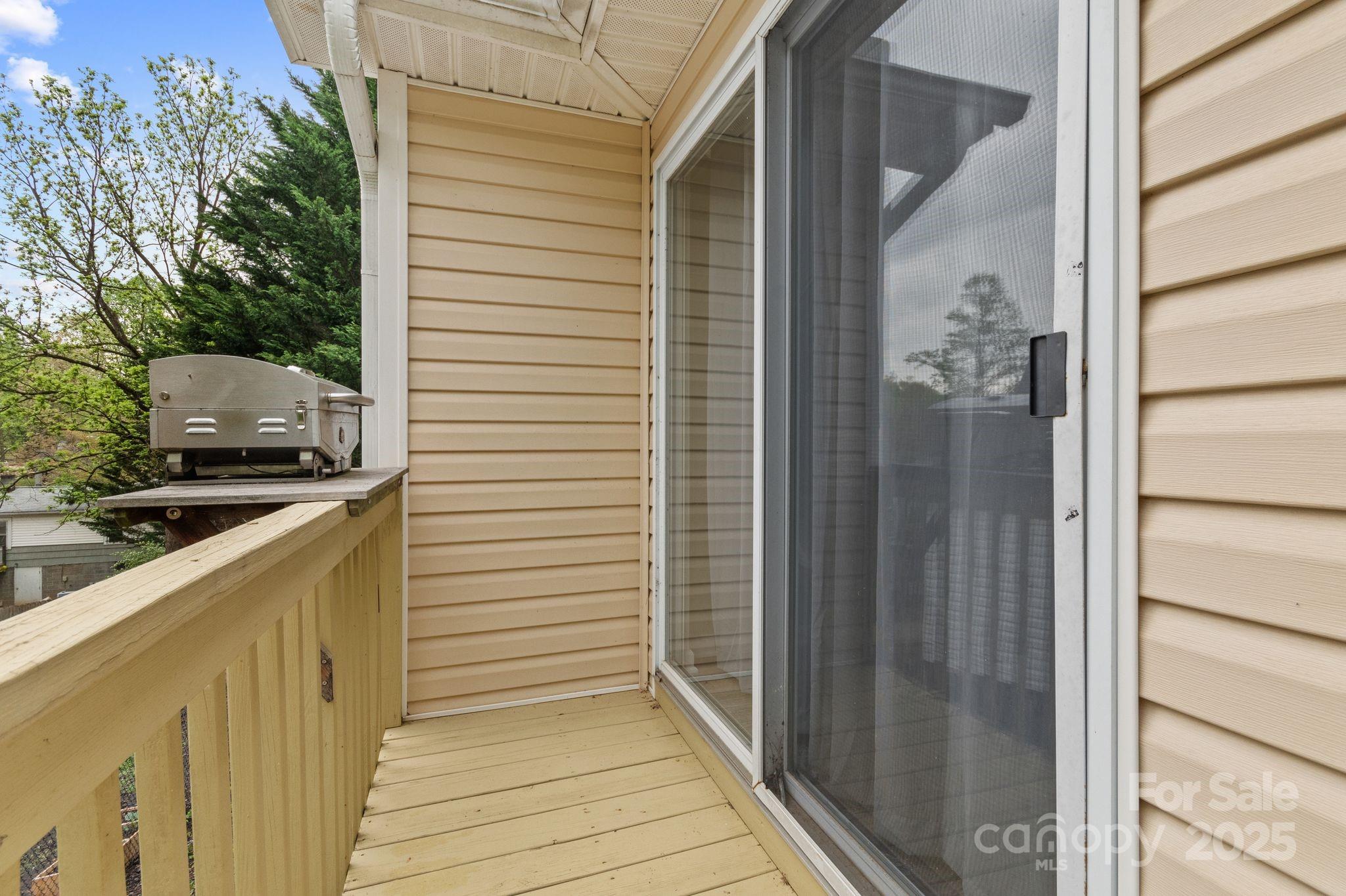 108 Springbrook Road Asheville, NC 28804 - Photo 39 of 40 Gallery Image 39