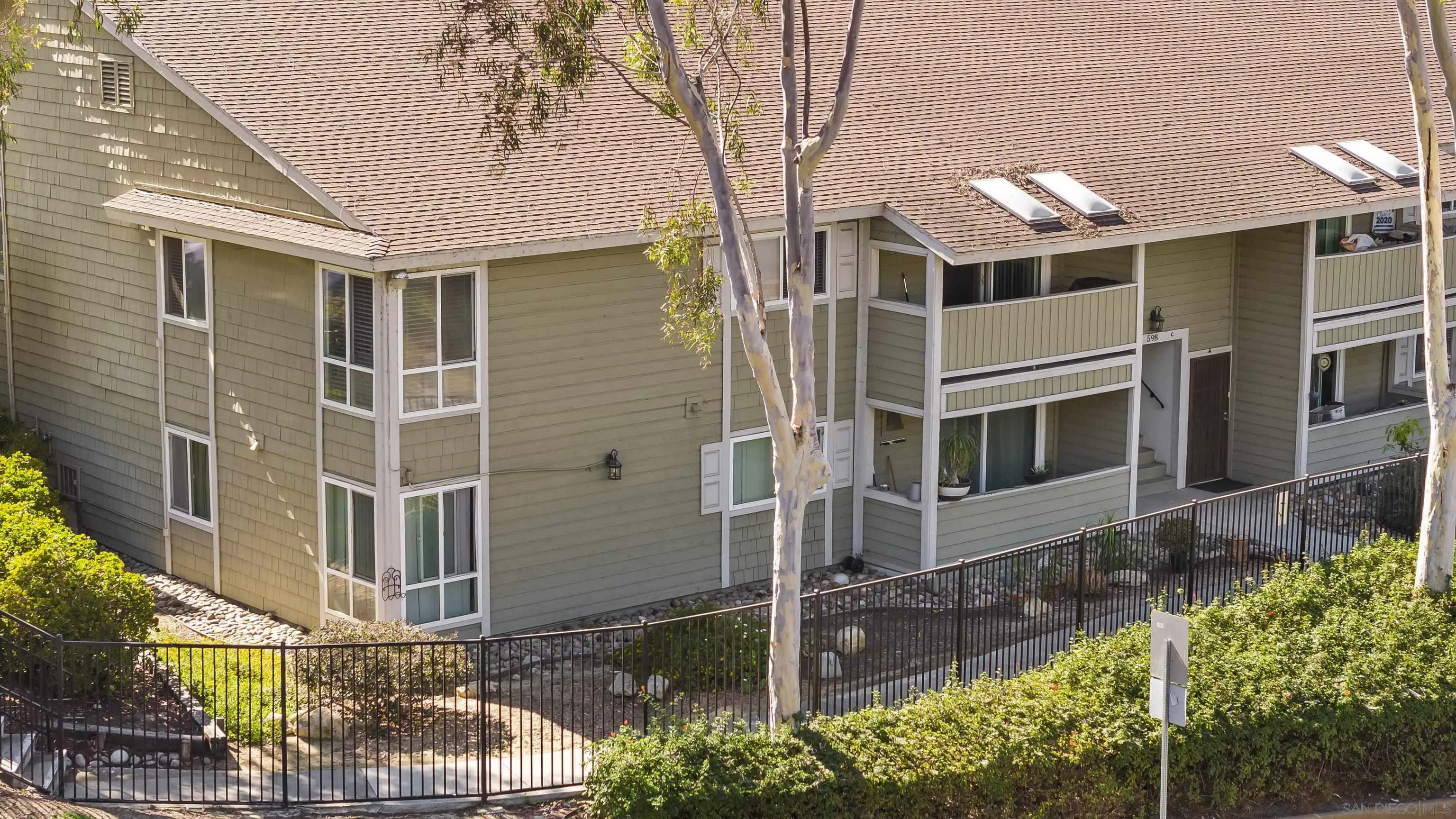 598 Telegraph Canyon Road, Unit D Chula Vista, CA 91910 - Photo 36 of 38