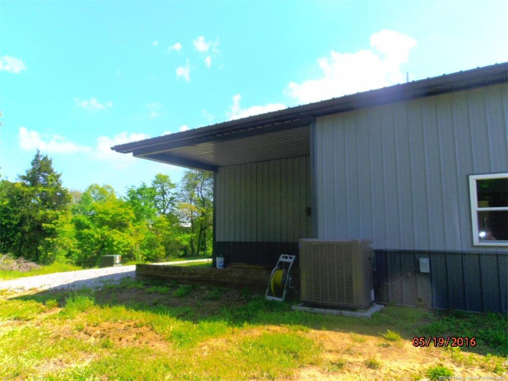 20443 Fry Road Otisco, IN 47163 - Photo 24 of 35 Gallery Image 24