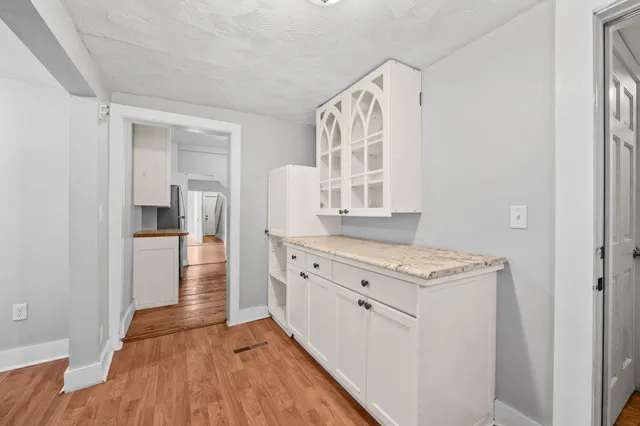 $299,900 | 2527 Washington Street Northeast, Minneapolis, MN 55418