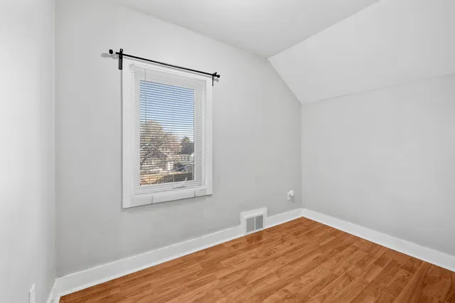 $299,900 | 2527 Washington Street Northeast, Minneapolis, MN 55418