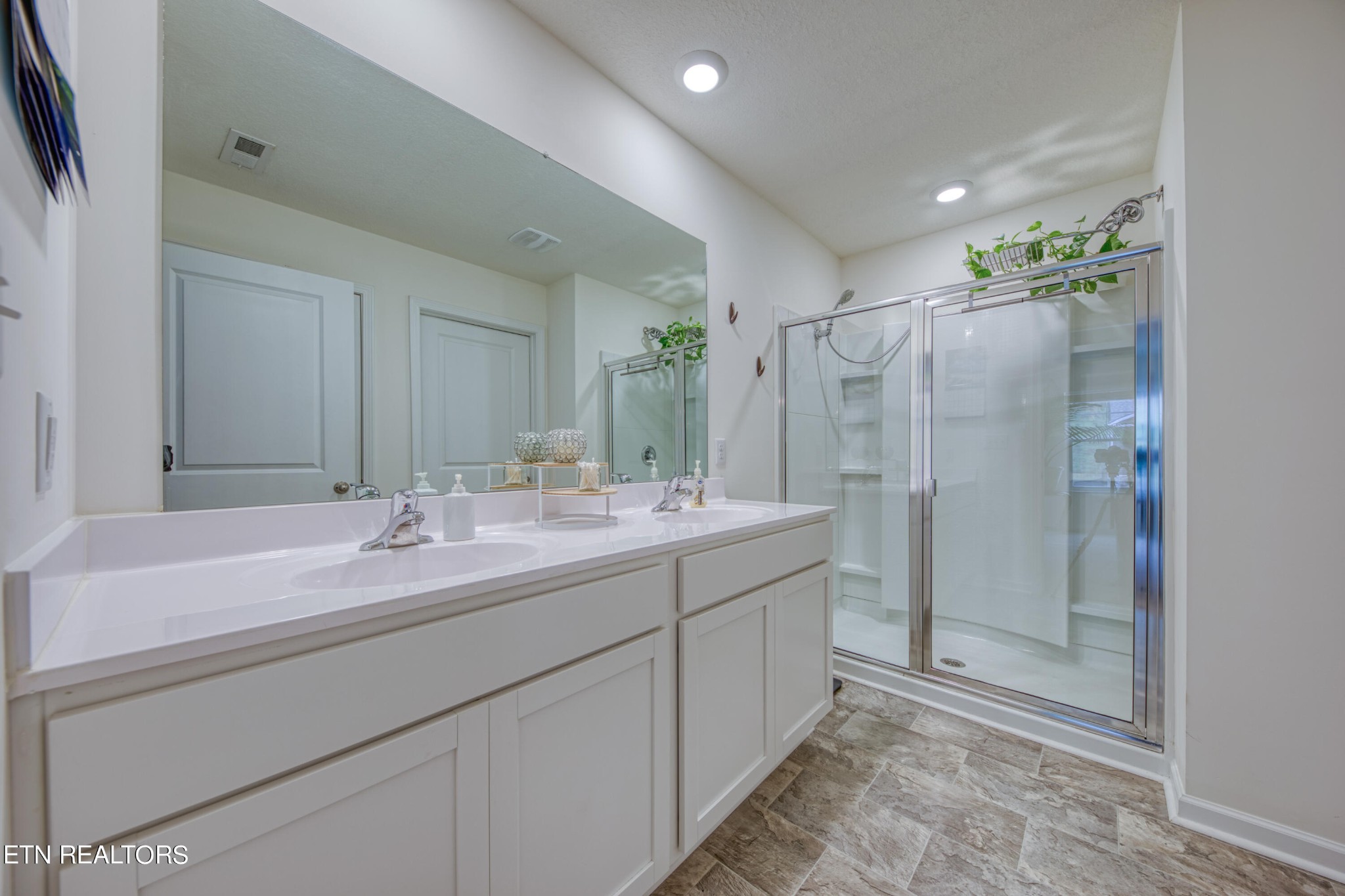 129 Ibis Loop Oak Ridge, TN 37830 - Photo 27 of 28 Gallery Image 27