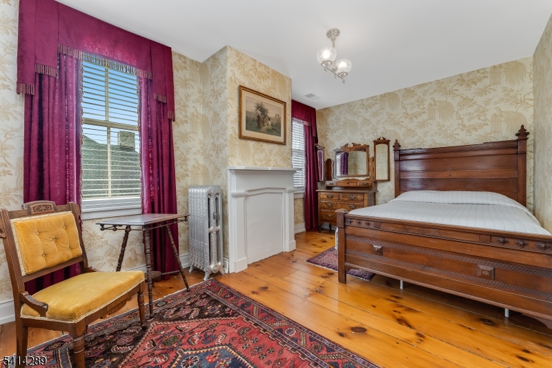 68 West Main Street Clinton, NJ 08809 - Photo 26 of 33