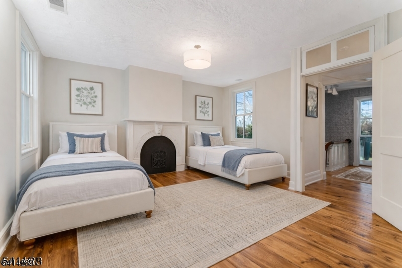 68 West Main Street Clinton, NJ 08809 - Photo 27 of 33