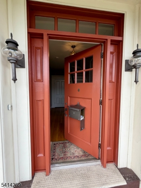 68 West Main Street Clinton, NJ 08809 - Photo 3 of 33