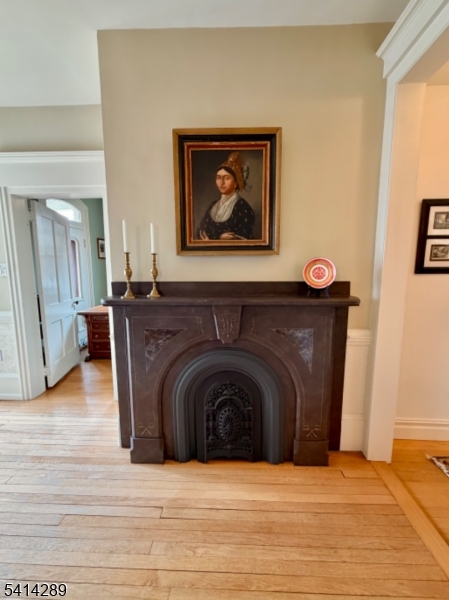 68 West Main Street Clinton, NJ 08809 - Photo 9 of 33