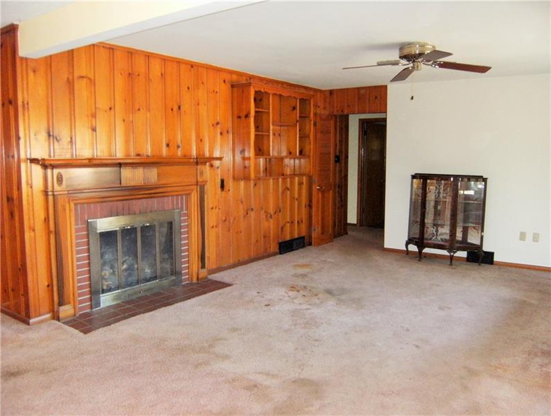Living Room With Gas Fireplace
