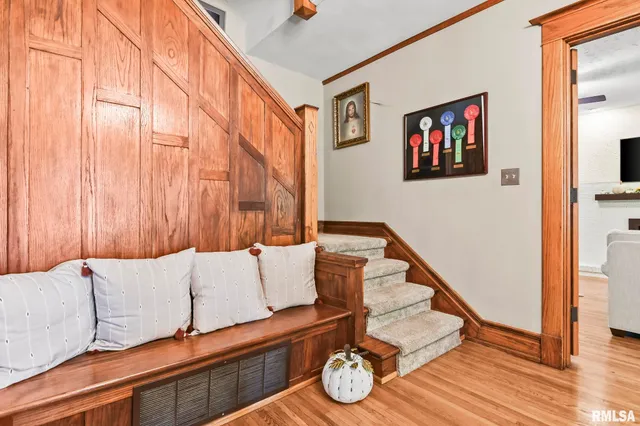 $459,900 | 104 Tremont Street, Lincoln, IL 62656