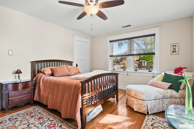 $459,900 | 104 Tremont Street, Lincoln, IL 62656