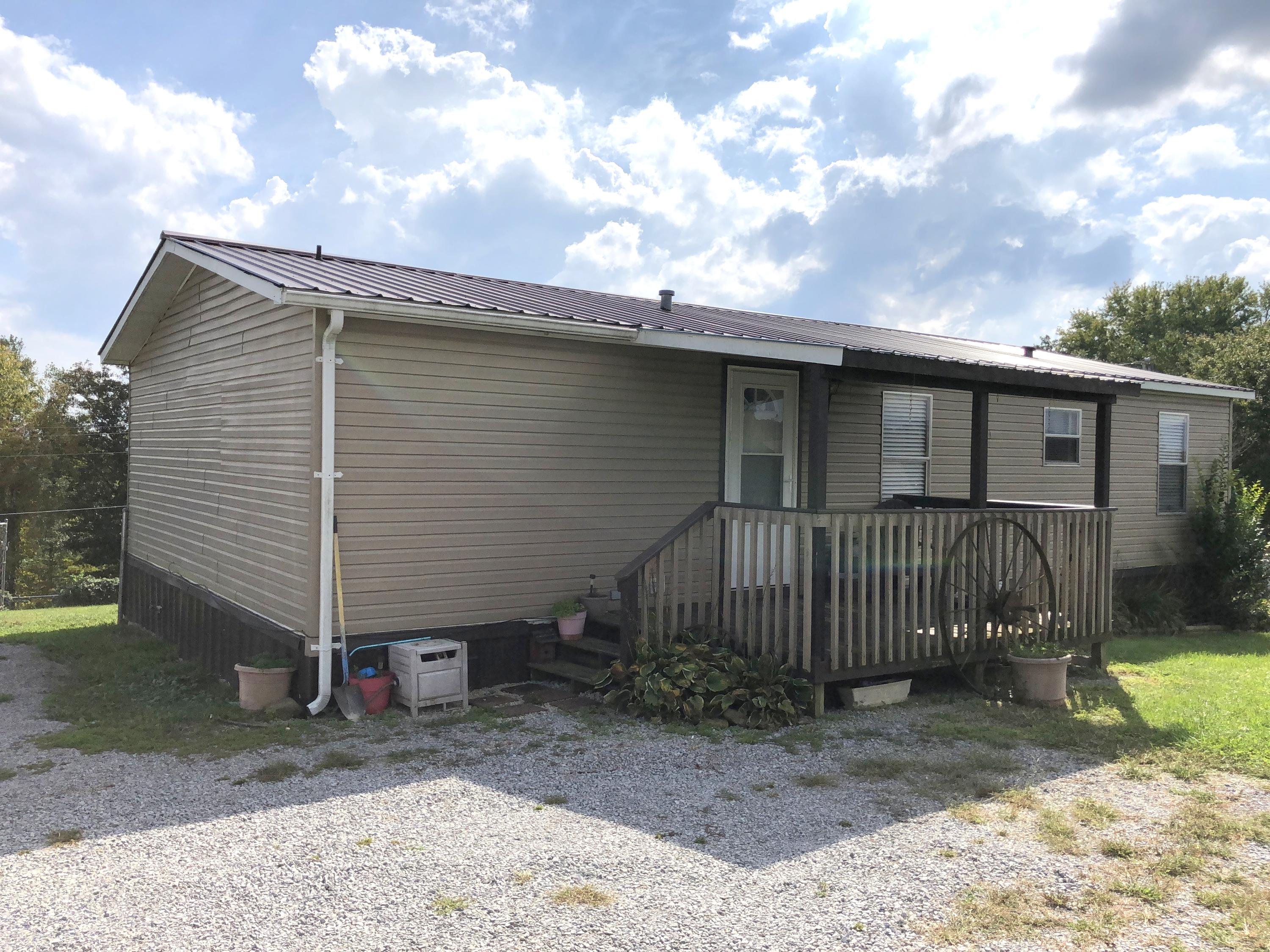 253 Landmark Road Jacksboro, TN 37757 - Photo 17 of 22 Back of home