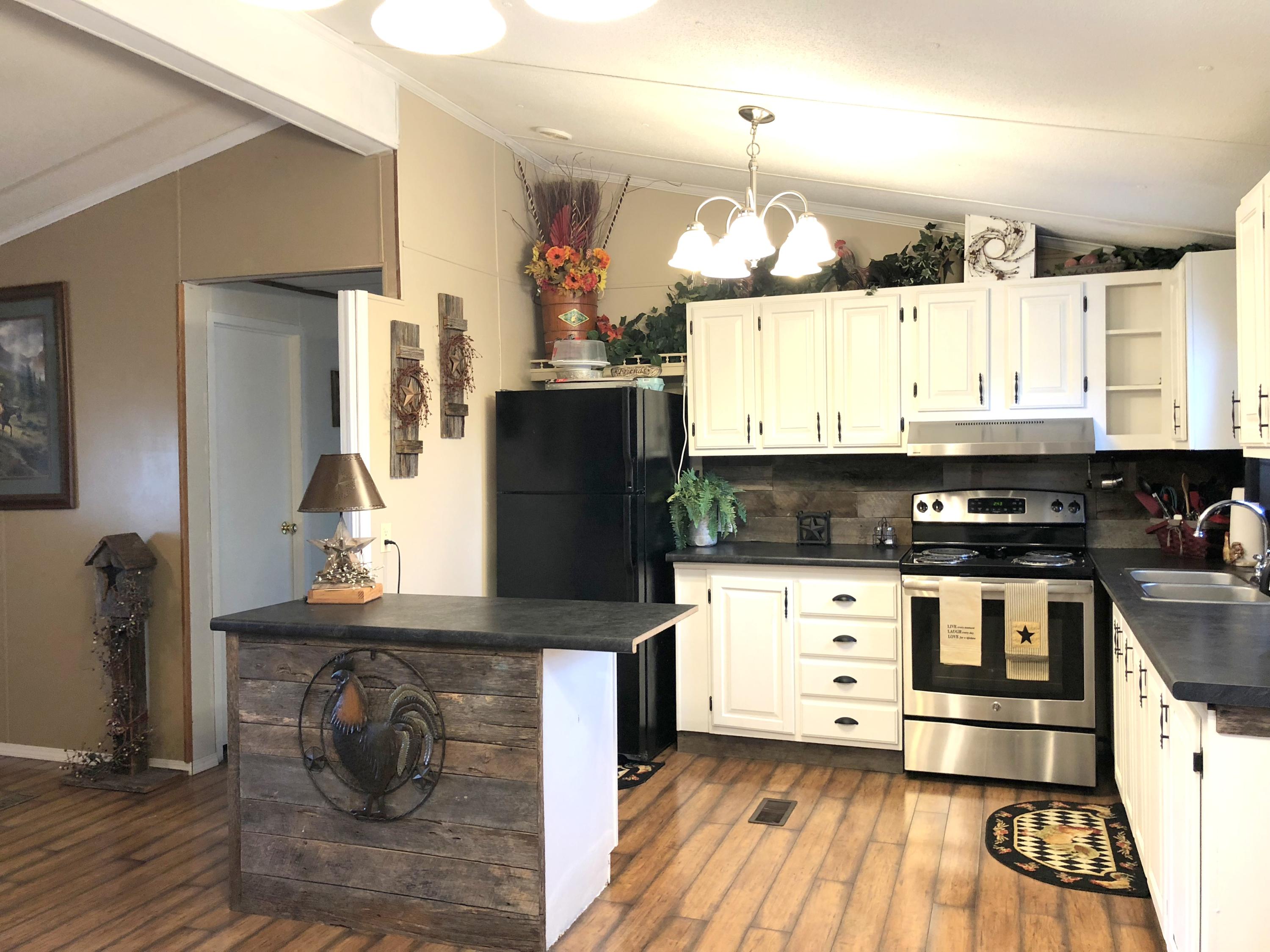 Kitchen/Dining