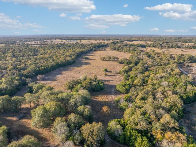 $2,195,000 | 10433 County Road 162, Somerville, TX 77879