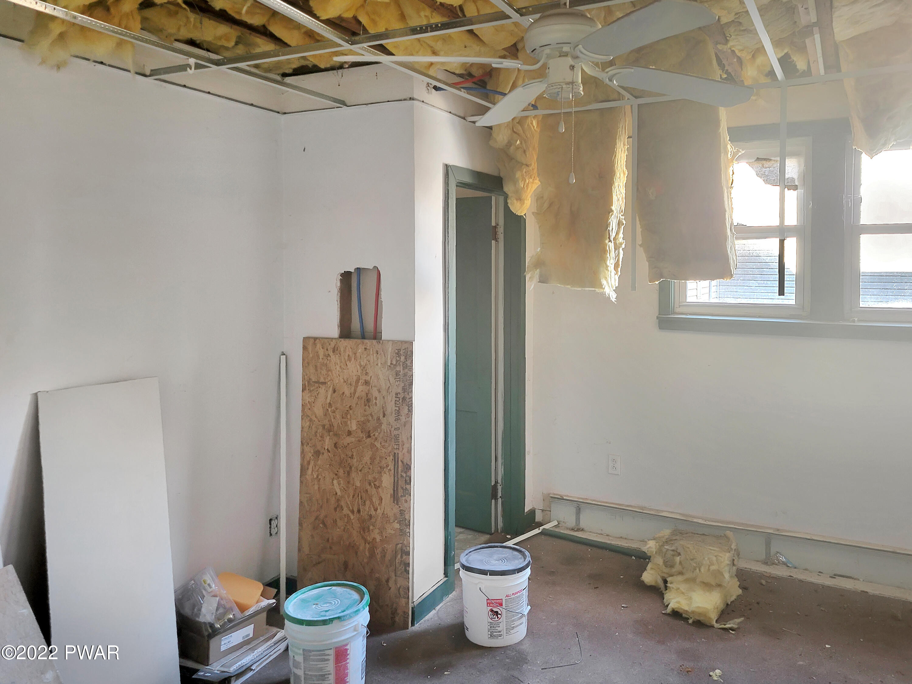 952 Main Street Newfoundland, PA 18445 - Photo 16 of 19
