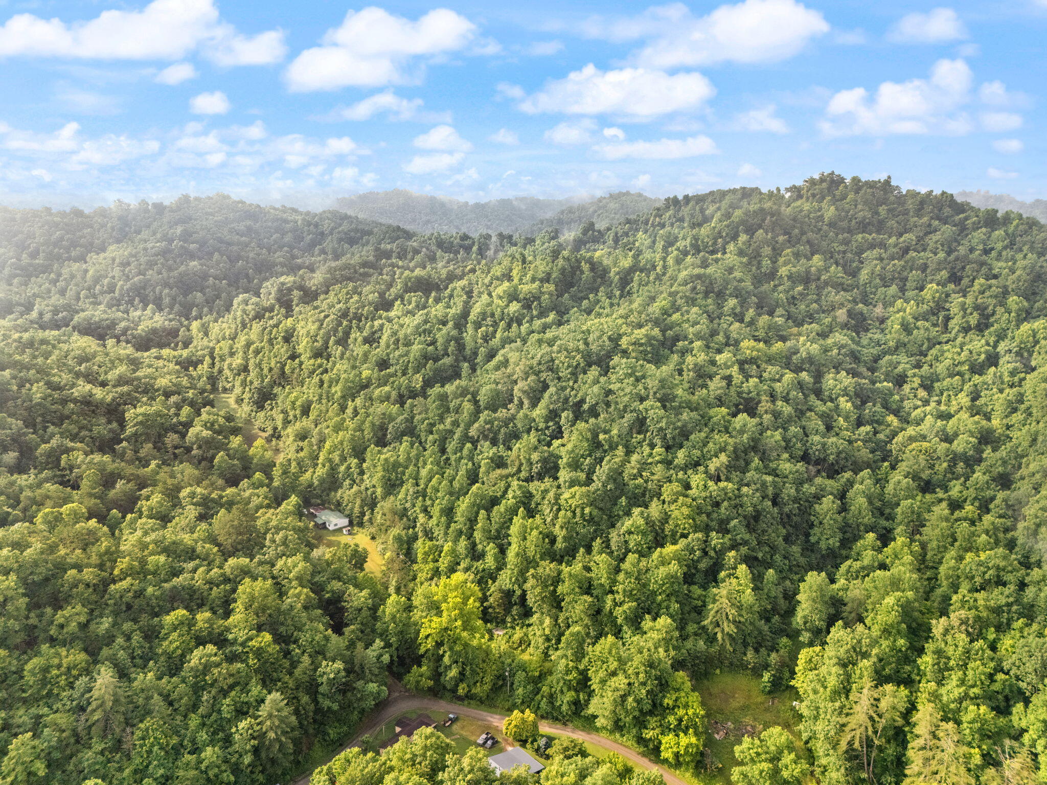 492 Sugar Camp Road Booneville, KY 41314 - Photo 23 of 44 10-web-or-mls-DJI_20250701085655_0024_D