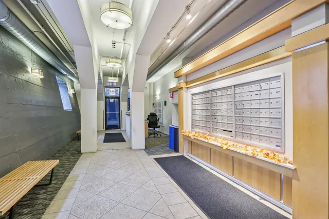 $335,000 | 1524 South Sangamon Street, Unit 612S, Chicago, IL 60608