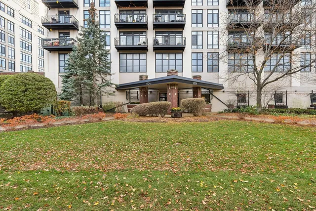 $335,000 | 1524 South Sangamon Street, Unit 612S, Chicago, IL 60608