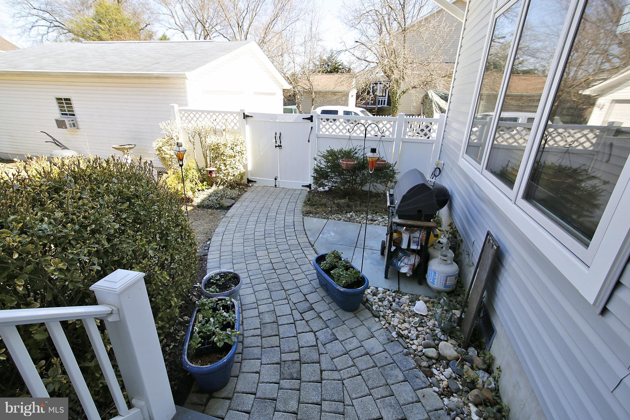 1500 Warfield Road Edgewater, MD 21037 - Photo 27 of 30 Exterior (General)