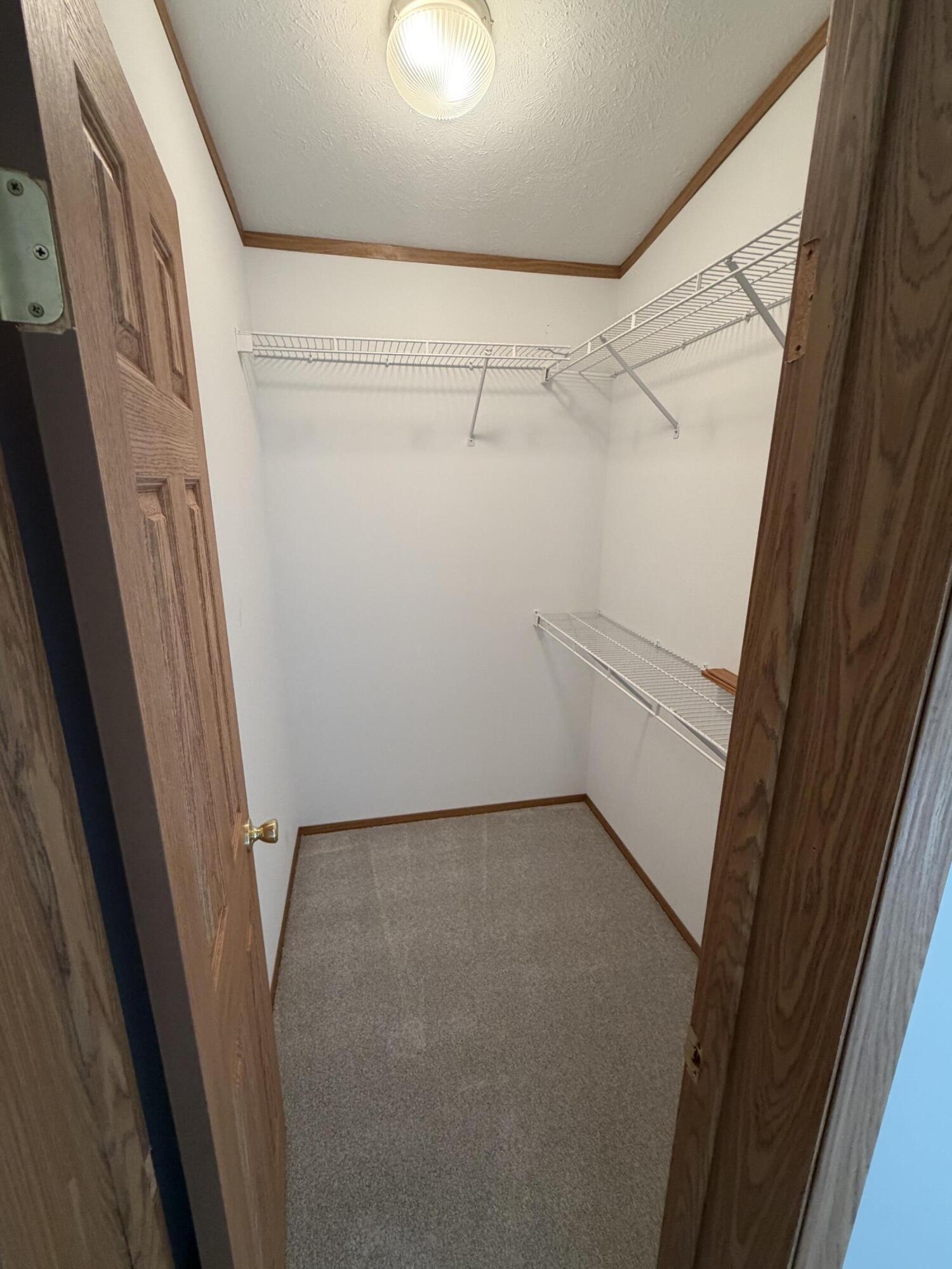 5229 Pine Arbor Ridge, Unit 66 Kalamazoo, MI 49004 - Photo 18 of 27 IMG_0802