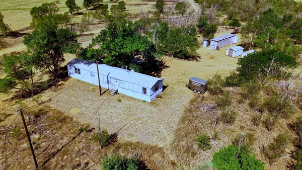 $385,000 | 4431 County Road 18, Clarendon, TX 79226
