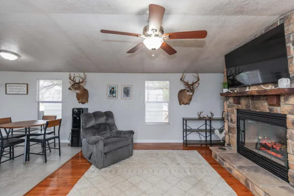 $385,000 | 4431 County Road 18, Clarendon, TX 79226