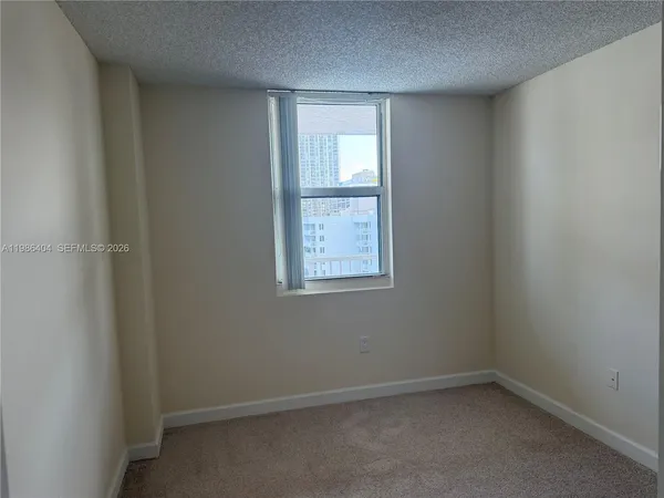 $2,764 | 915 Northwest 1st Avenue, Unit H2111, Miami, FL 33136