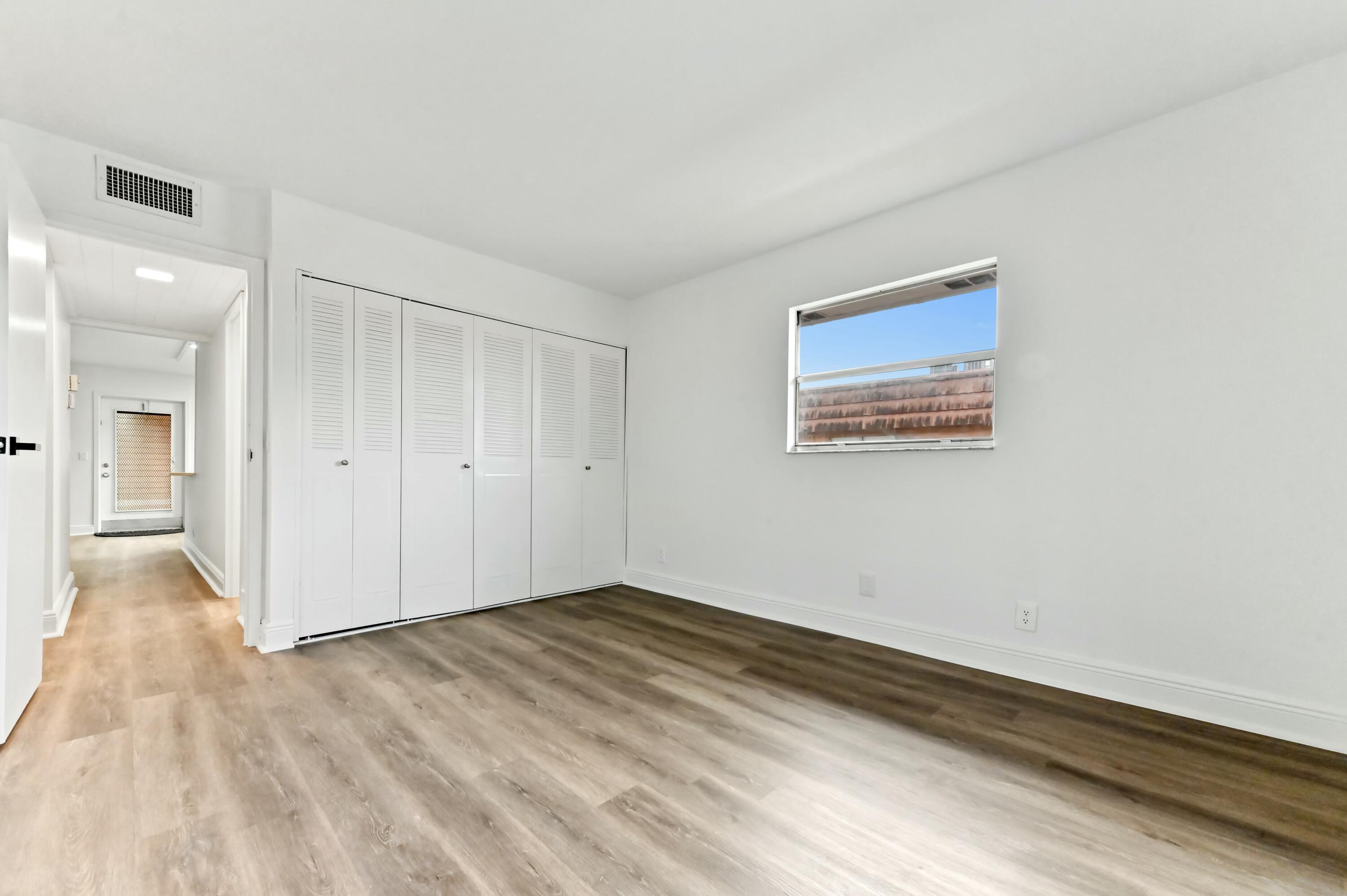 513 Saxony Drive Delray Beach, FL 33446 - Photo 19 of 40 tempImageu9vSt5