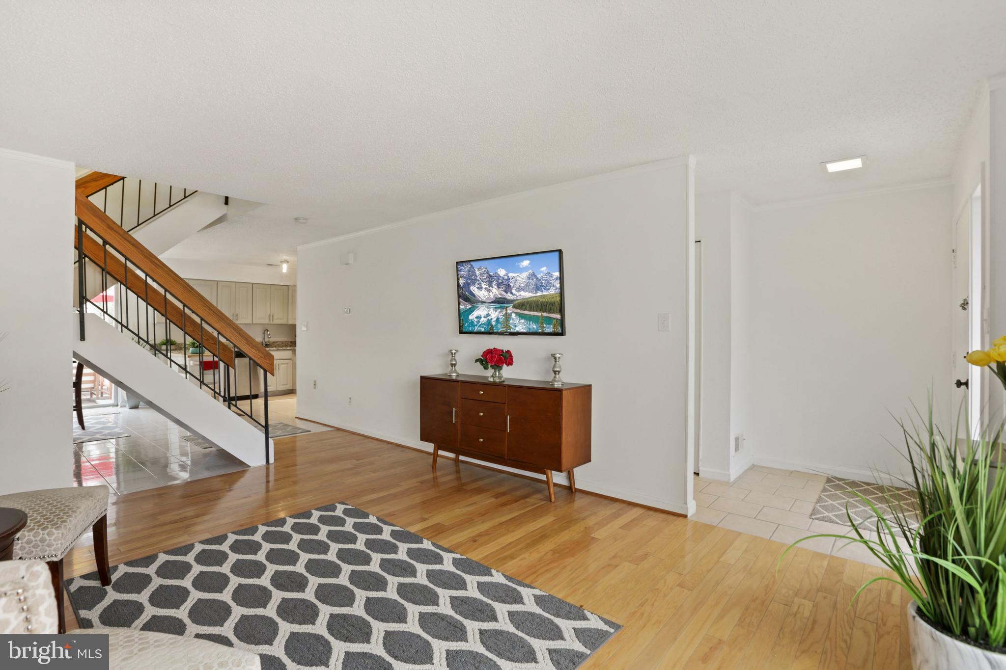 2218 Southgate Square Reston, VA 20191 - Photo 16 of 31