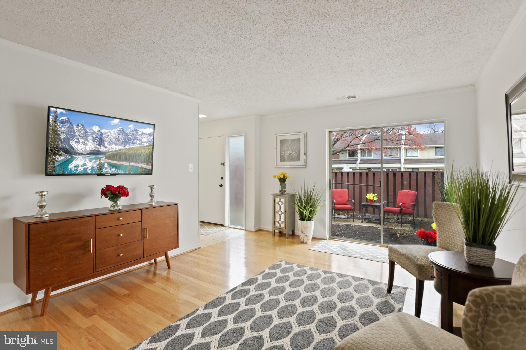 2218 Southgate Square Reston, VA 20191 - Photo 18 of 31
