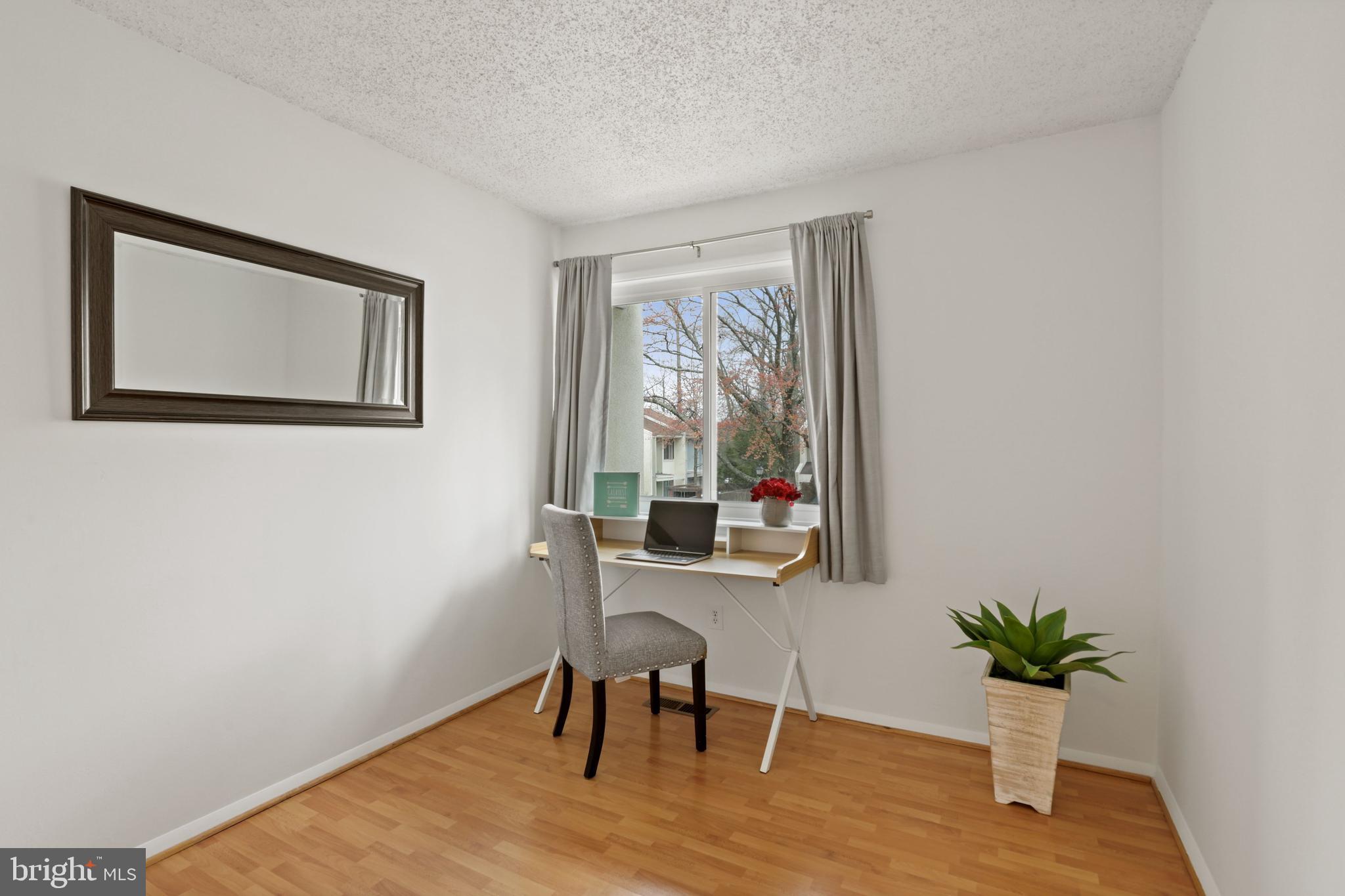 2218 Southgate Square Reston, VA 20191 - Photo 25 of 31