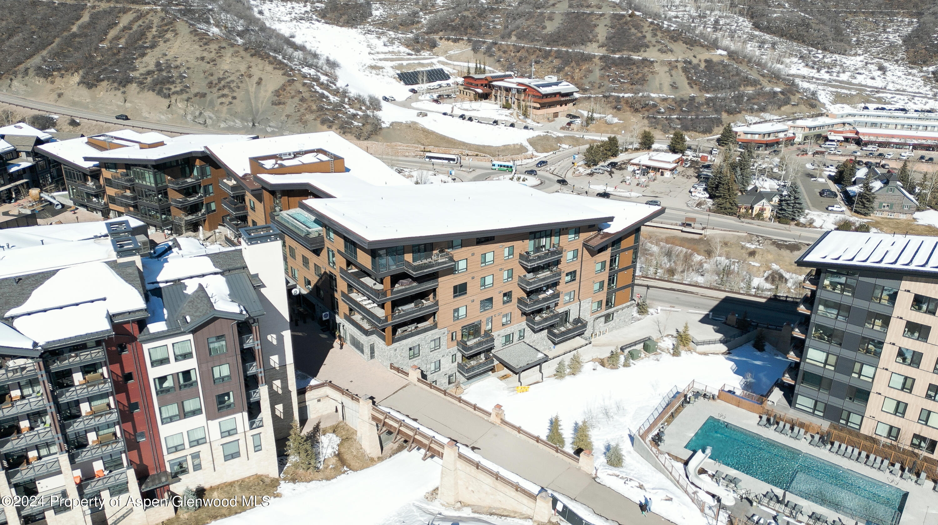 77 Wood Road, Unit 304EAST Snowmass Village, CO 81615 - Photo 47 of 56 One Snowmass Building